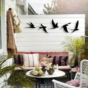Birds Metal Wall Decor Set of 5, Metal Garden Decor, Minimal Birds Wall Art, Housewarming Gift, Unique Home Decor, Earthy Wall Decor, Birds image 1
