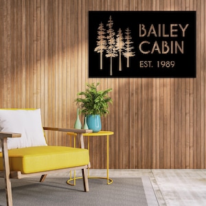 Targa in metallo personalizzata con nome per baita, targa in metallo personalizzata con albero di pino, regalo personalizzato, regalo in stile rustico, targa per casa di montagna, targa con nome di famiglia