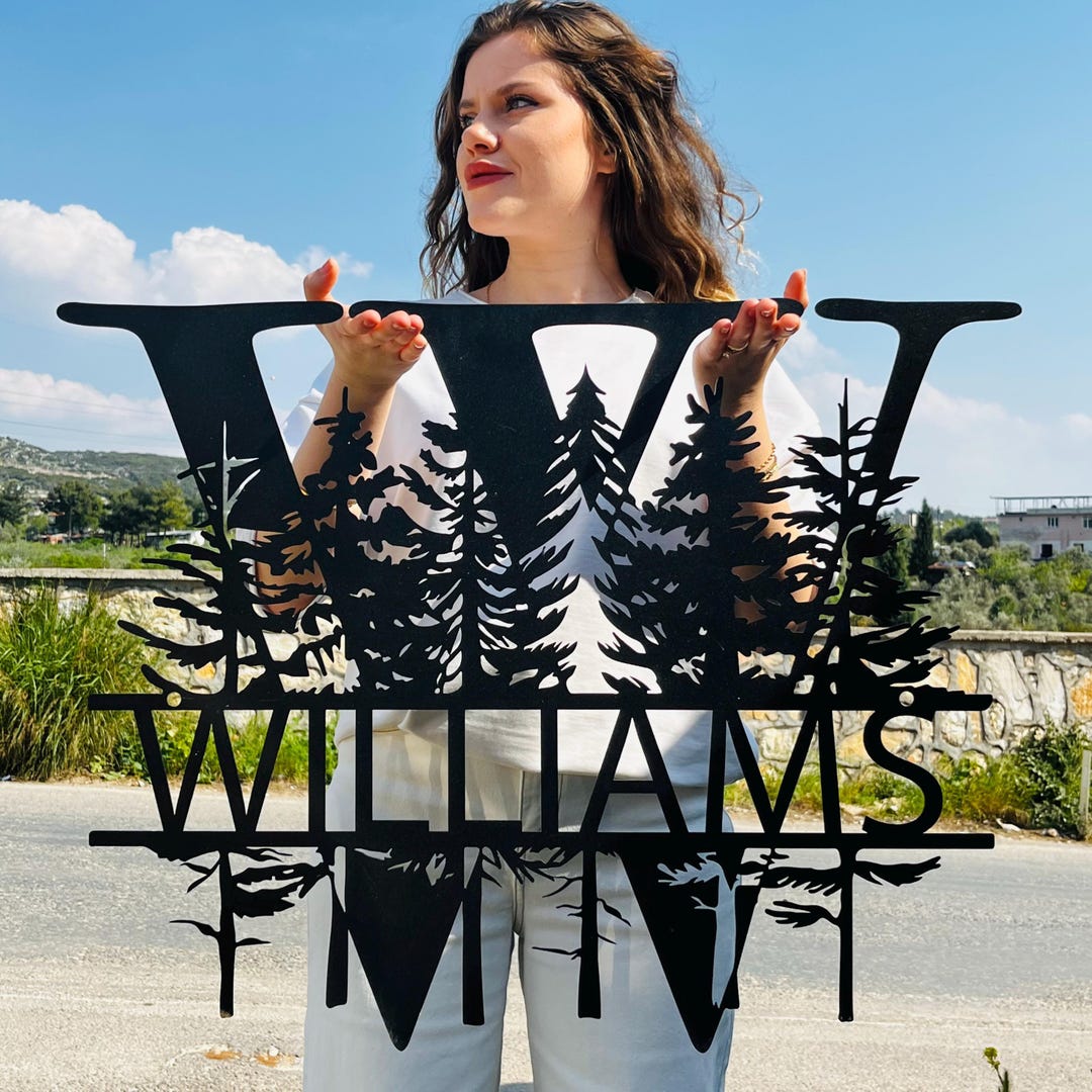 Custom Pine Tree Design Monogram Metal Sign, Family Name Sign, Forest Style Monogram, Last Name Decor, Personalized Wedding Anniversary Gift - 24” / 60 cm, HAMMEREDBRONZE