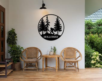 Letrero de pared de metal personalizado de Bigfoot Mountain, letrero con nombre personalizado de Sasquatch, decoración de cabaña, letrero de Yeti, decoración exterior grande de Sasquatch, decoración de jardín