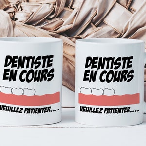 Kubek dentysta w toku - spersonalizowany kubek ceramiczny - oryginalny pomysł na prezent Szkolni dentyści Praktyka dentystyczna Lekarz zębów