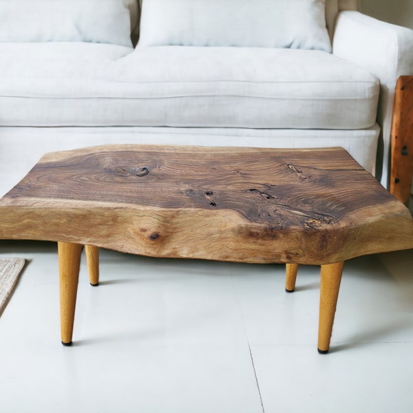 Table basse rustique en bois faite à la main - Noyer unique (WG-1097)