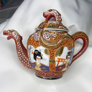 Vintage Dragon Pattern Geisha Themed Teapot, Japanese Hand Painted Teapot, Porcelain Hand Painted Teapot, Vintage Home Decor