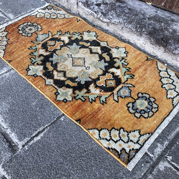 turkish rug 1.5x2.8 oushak rug, accent rug, neutral rug, morrocan rug, handwoven bath rug, indian rug, vintage rug, carpet, decorative rug