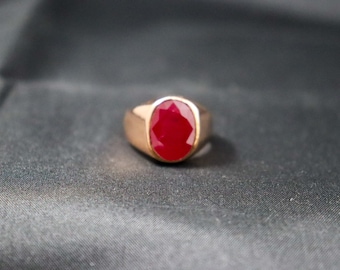 Anello in rame con rubino sfaccettato fatto a mano - Sigillo con pietra preziosa boho