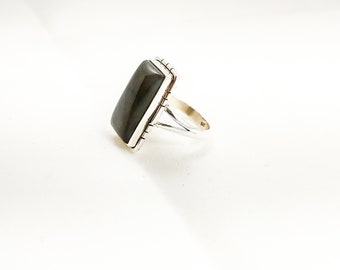 Labradorite Stone Ring, Gemstone Ring, Handmade Silver Ring, 925 Solid Sterling Ring, Statement Ring, Emerald Cut Ring, Designer Ring