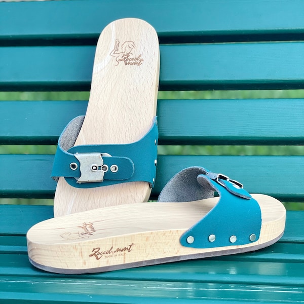 Light blue handcrafted wooden clogs - Aurora - Buckle - Cruelty free unisex ZoccolMMT