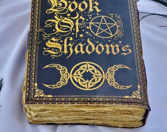 Handgemachtes Buch der Schatten Lederbuch | Dreifacher Mond Grimoire mit Pentagramm | Zauberbuch der Hexerei