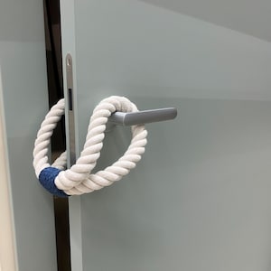 Deurstopper wit katoenen touw – handgemaakte nautische knoop, huisdecoratie kust