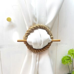 Curtain Tieback - Jute curtain tie in the shape of a circle with a wooden rod “Light oak”