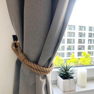 Natural Jute Rope Curtain Tieback – Rustic Farmhouse Boho Holder