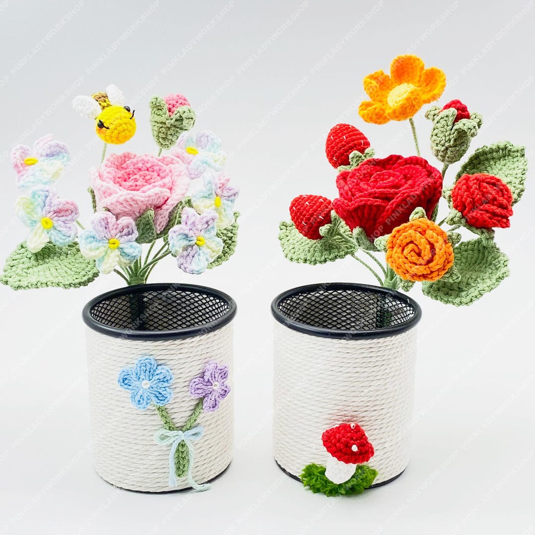 Crochet Flower Pen Holder | Handmade Yarn Desk Organizer - Etsy