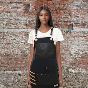 Free Personalization Adjustable Vegan Leather Straps Heavy Duty Apron Extra Pocket Design Women&#39;s Barista BBQ Craftsman Barber Kitchen Apron