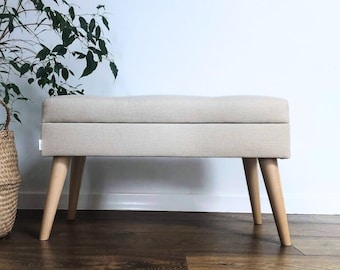 Banco LOVARE com armazenamento Banco de pés feito à mão LOVARE estofado por Rossi Furniture