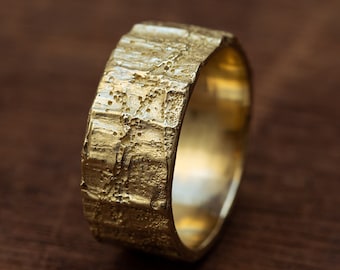 Solid Gold Wide Nature Inspired Wedding Ring