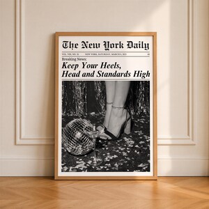 Trendiger Zeitungsdruck, Mädchenhafte Wanddeko, Retro-Studentenzimmerdeko, Digitaler Download Bild 2