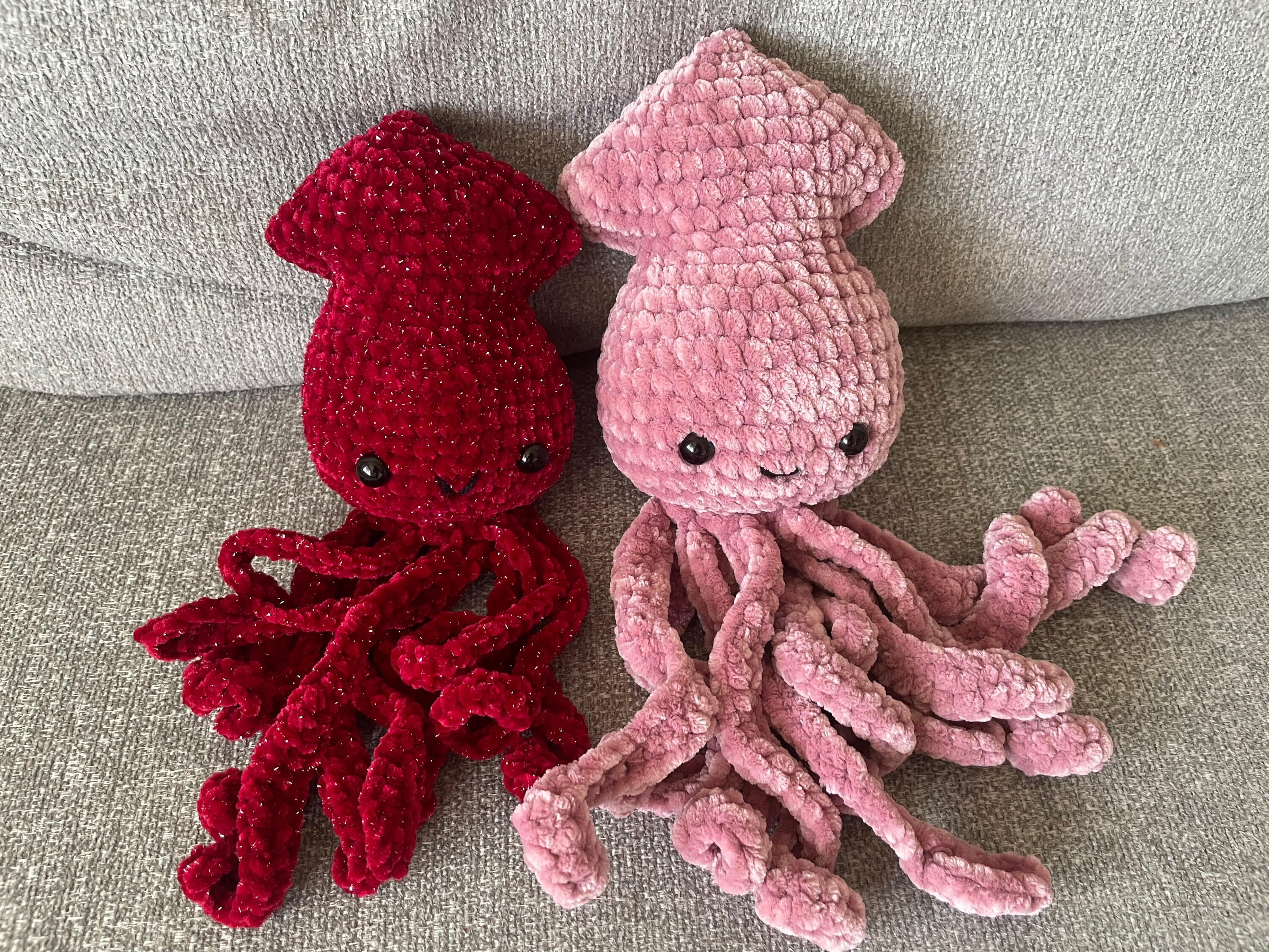 Cute Crochet Squid Plushie, Birthday and Holiday Gift, Toy for Kids and Adults