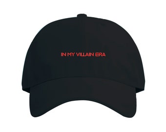 In My Villain Era Phrase bestickte Mütze aus 100% Baumwolle | Drücken Sie Ihren einzigartigen Stil aus | UK bestickt | Mehrere Farben | Lustige Memes