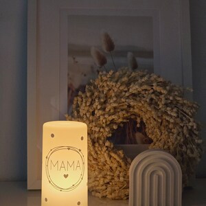 Tischlampe Mama / Muttertag / Geschenk zur Geburt / Geburtstag / Camping / Garten / LED Bild 7