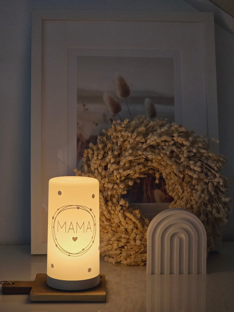 Tischlampe Mama / Muttertag / Geschenk zur Geburt / Geburtstag / Camping / Garten / LED Bild 7
