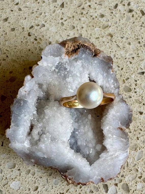 Vintage 14ct Yellow Gold & Pearl Ring - image 1