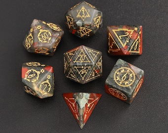 Natuurlijke Bloodstone DND-dobbelstenenset, rode D&D-dobbelstenenset met scherpe rand, Dungeons and Dragons polyhedral RPG-edelsteendobbelstenenset
