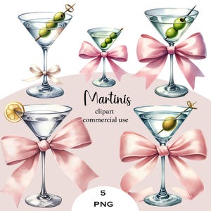 Pode incluir: Ilustração em aquarela de cinco taças de martini. Cada taça contém um líquido transparente e é guarnecida com azeitonas ou uma fatia de limão. Algumas taças são adornadas com laços cor-de-rosa. A imagem inclui a palavra "Martinis".
