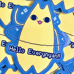 Azumanga Daioh Chiyo ChiChi Hallo Everynyan Meme Die Cut Vinyl Aufkleber | Glitter/Clear Glossy Laminat | Pixel Kunst | Schreibwaren-Aufkleber