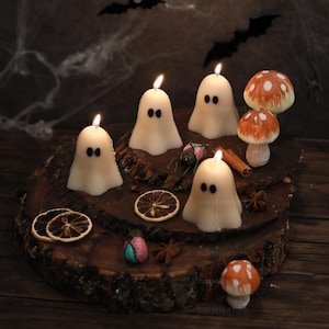cute Ghost Candles | Halloween Ghosts | Spooky Candles | Autumn Decor | Autumn Decoration | Fall | Halloween Candles | Soy wax