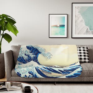 The Great Wave Sherpa Blanket – Cozy Japanese Art Throw, Hokusai Ukiyo-e, Soft Fleece Blanket, Home Decor Gift, Asian Art, Tokyo Style