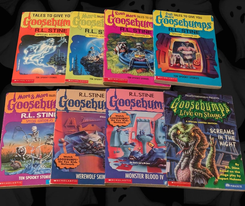 以下が含まれることがあります： R.L. StineによるヴィンテージGoosebumps本のコレクション。鮮やかな表紙と不気味なイラストが特徴です。「Tales to Give You Goosebumps」、「Werewolf Skin」、「Monster Blood IV」などのタイトルがあります。これらの特別版は、ホラーシリーズのファンに最適です。