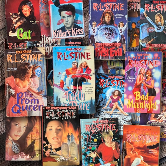 FEAR STREET/POINT Horror R.L. Stine Vintage Paperback Titles