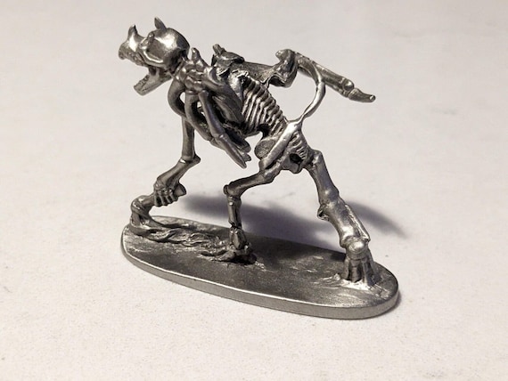 Vintage Pewter Mini Figures - Fantasy Art, Dungeons and Dragons