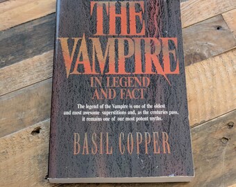 VAMPIRE in Legend, Fact & Art - VINTAGE PAPERBACK by Art Basil Copper - Nonfiction Horror Guide Reference Book Collectible
