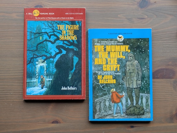 John Bellairs 2-pack Figure in Shadows/The Mummy, the Will & the Crypt Rare Vintage Chapter Book Set Lot