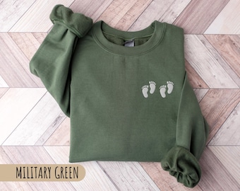 Embroidered Expecting Twins Poket Design Sweatshirt, Twin Pregnancy Announcement Sweatshirt, Twins Gender Reveal, New Mommy Sweatshirt