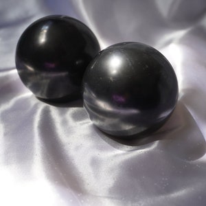 Shungite Spheres for EFM Protection