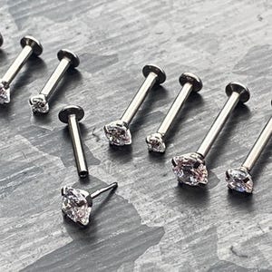 1 Piece of Beautiful Push In Prong Set CZ Gem Labret Stud Threadless Lip Helix Cartilage Ring - 16g - Length 6mm, 8mm, 10mm Available!