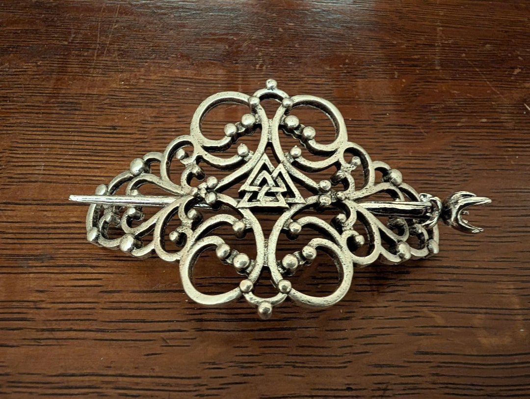 Celtic Knot Hair Pin and Scarf Tie – Antique Silver Finish  display picture 1