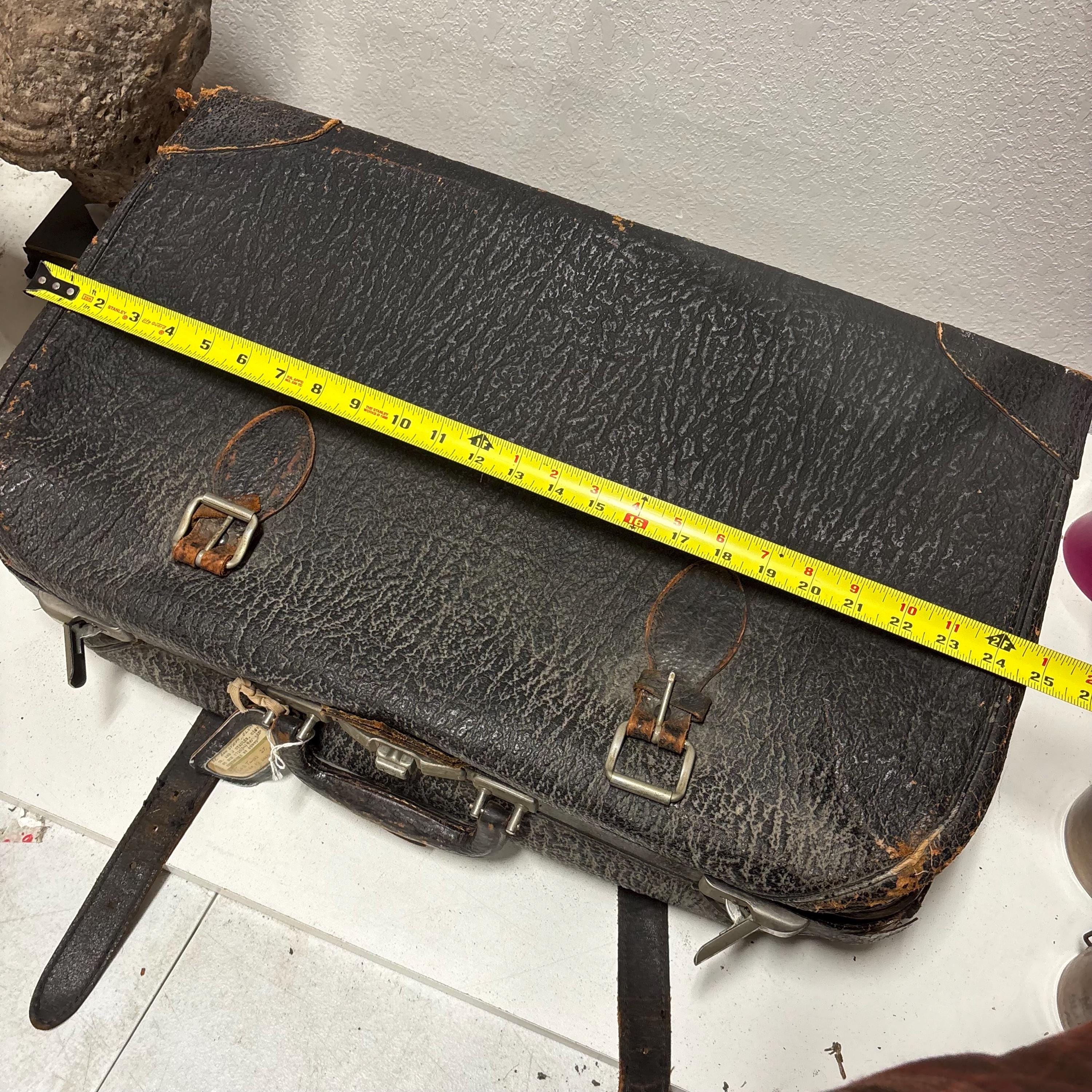 Antique Vtg Black Textured Leather 25