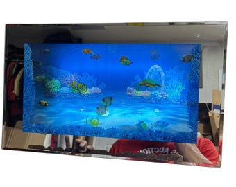 Vtg Lighted Mirrored Aquarium Motion Lamp Swimming Tropical Fish 3-D 20” wide