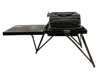 Seltene Vintage Underwood Universal Portable Schreibmaschine, Koffer und Riser Ständer