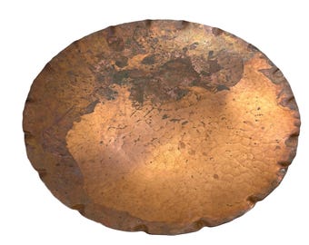 Plato de cobre macizo martillado a mano, estilo MCM, de Avon, Nueva York.