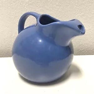 Vintage Hall Pottery Tilted Ball Pitcher Blue #633 USA Made
