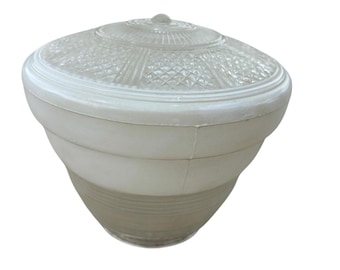 Pantalla de lámpara de techo vintage de cristal blanco con diseño de diamante y soporte de 3-1/4”.