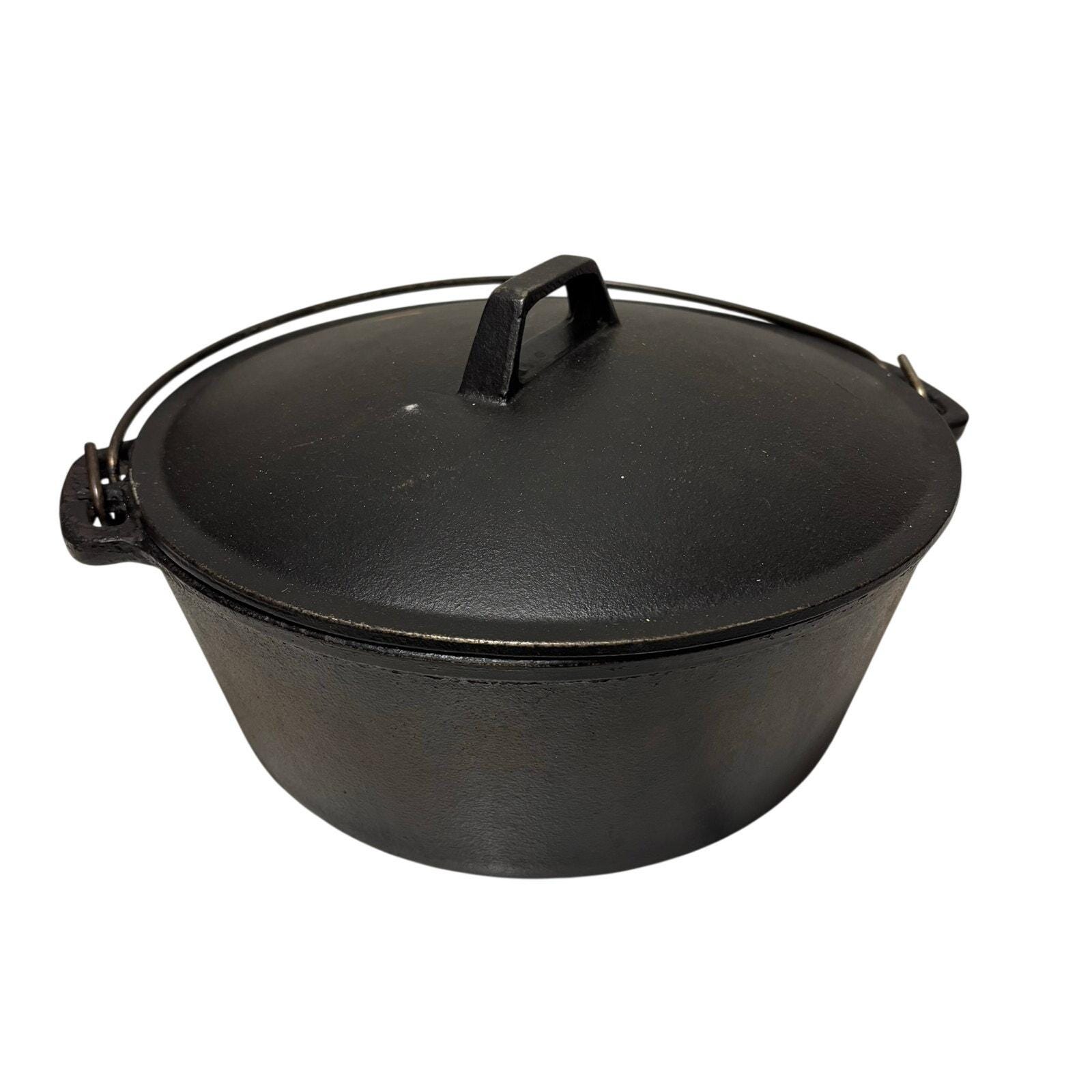 Vintage Lodge 10 Dutch Oven - Etsy