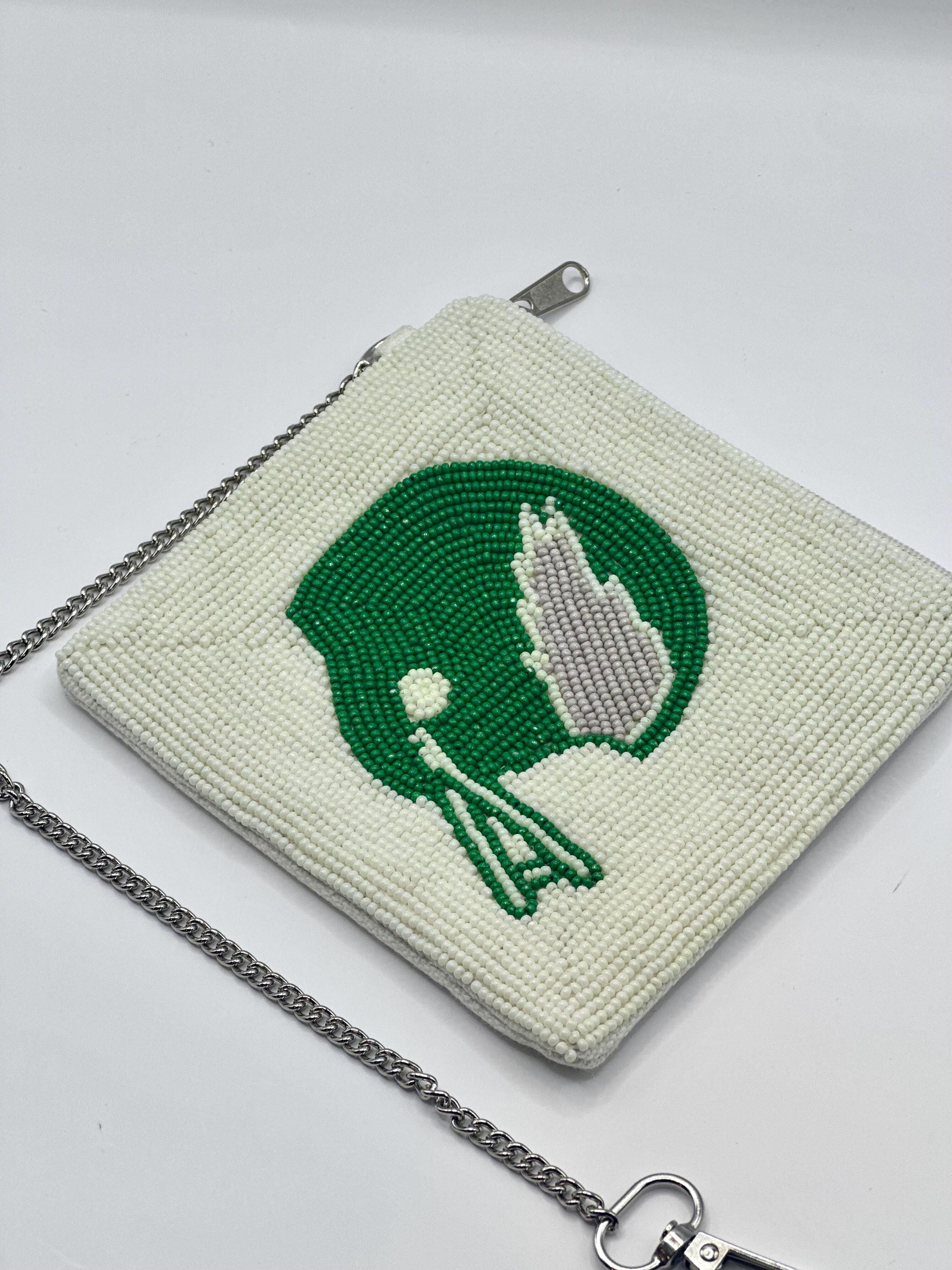 Retro Philadelphia Football Beaded Coin Purse – Kelly Green & Off-White | Stadium Approved | Game Day Bag | Handmade Tailgate Accessory