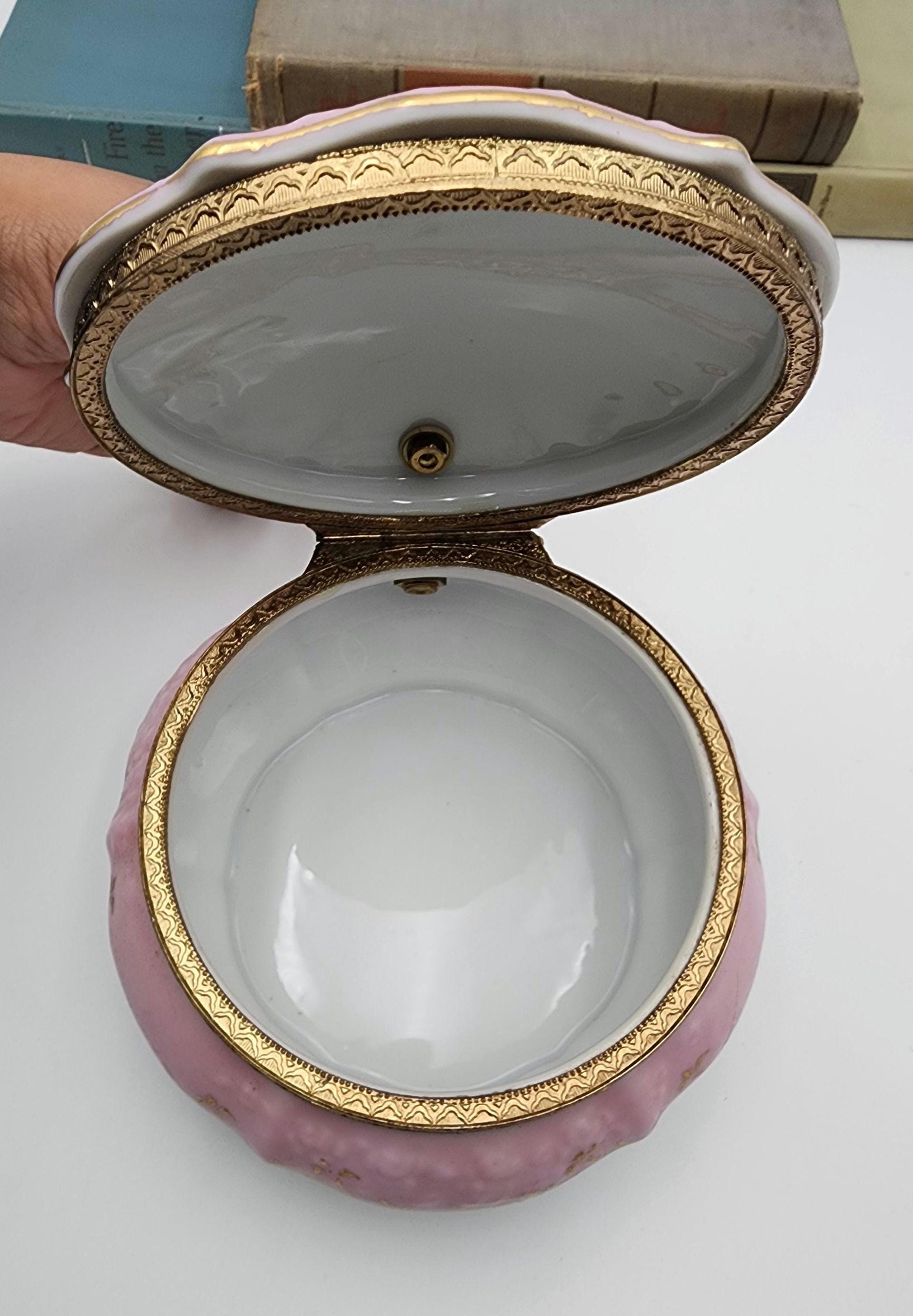 ヴィンテージ磁器製サイレントバトラー – 手描きの花柄とゴールドの