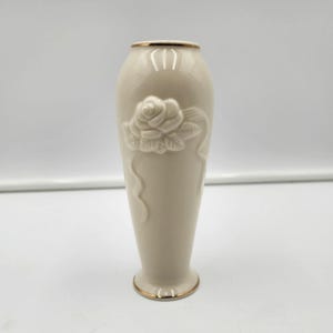 Lenox Rose Blossom Bud Vase Gold Trim Ivory Porcelain 5.75in Tall