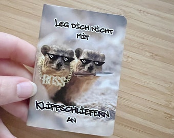 Mini-Zine: Don't mess with hyraxes (German)